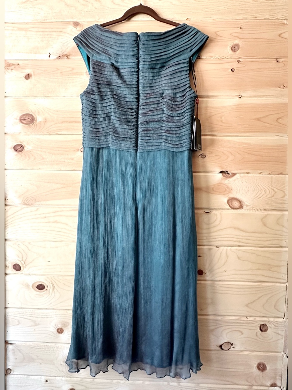 NWT Tadashi Shoji 100% Silk Iridescent Teal Pleated Crinkle Chiffon Dress 14 - Picture 5 of 15